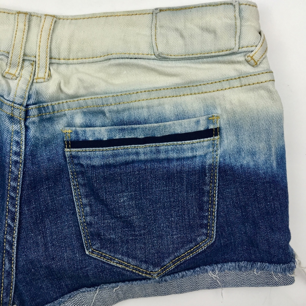 Princess Vera Wang Ombre Denim Jean Shorts Size 1 - Picture 7 of 8